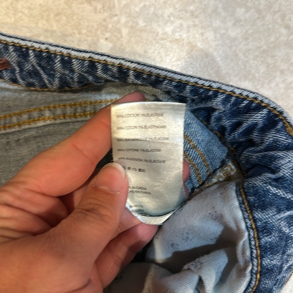 Anthropologie Pilcro Boyfriend Crop Jeans 31 Ankle Ripped Destroyed - Picture 5 of 8